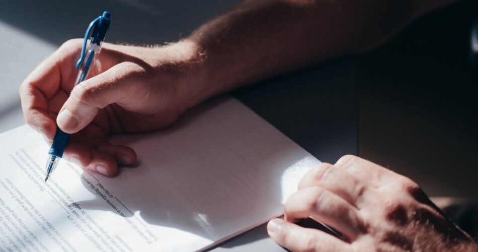Como usar carta contemplada para negociar imóvel na planta e conseguir desconto