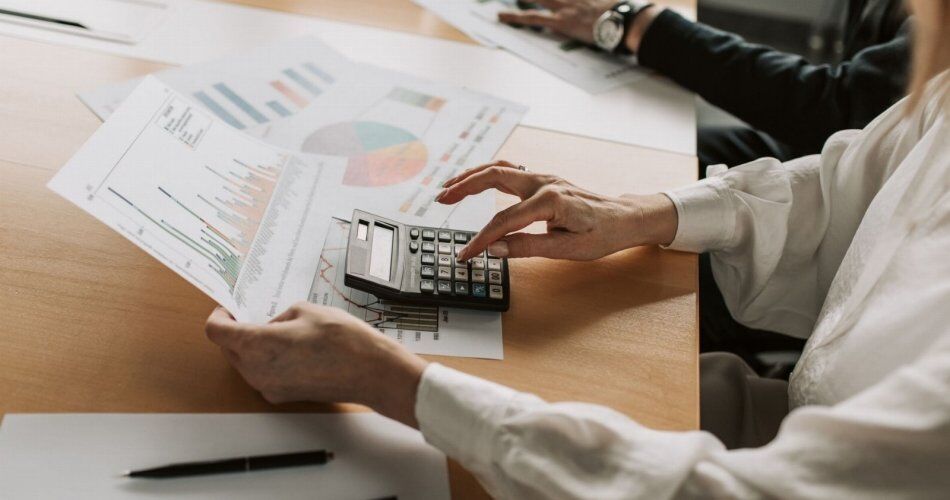 Juros altos e compra de imóvel: guia passo a passo para decidir