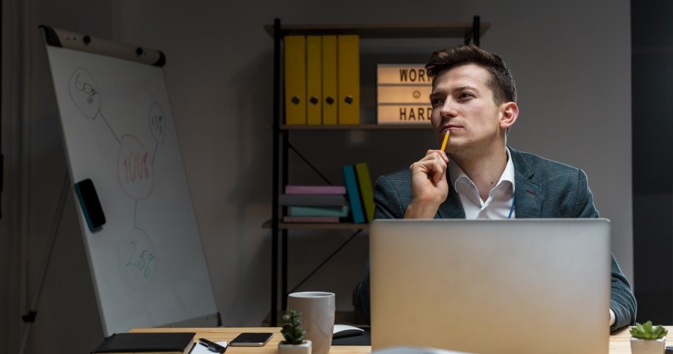 PIB e Inflação em 2025: previsões revisadas e impactos no crédito e nas finanças pessoais